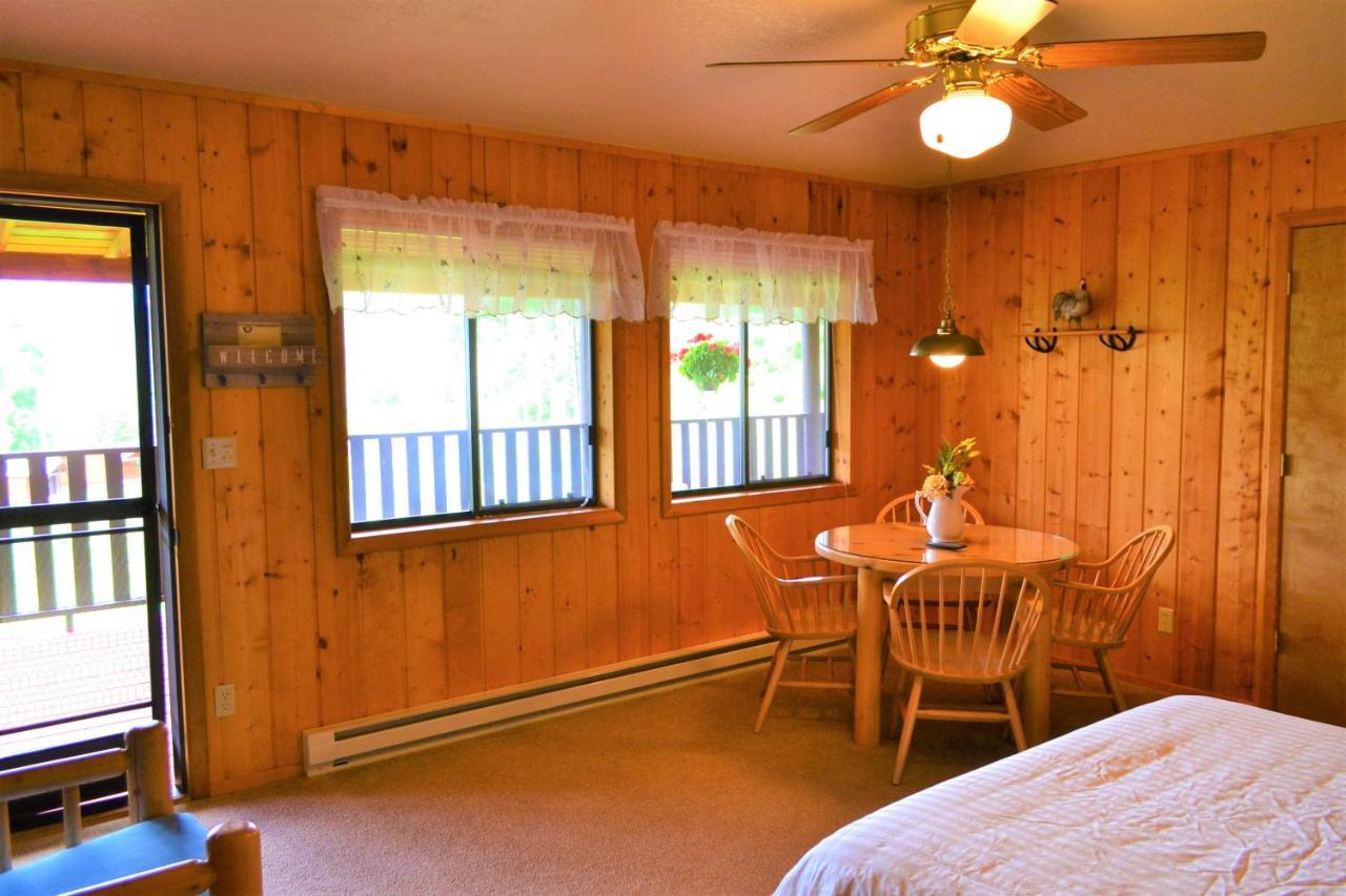 Salmon Twin Peaks Guest Ranchヴィラ エクステリア 写真