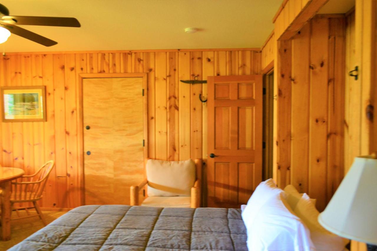 Salmon Twin Peaks Guest Ranchヴィラ エクステリア 写真